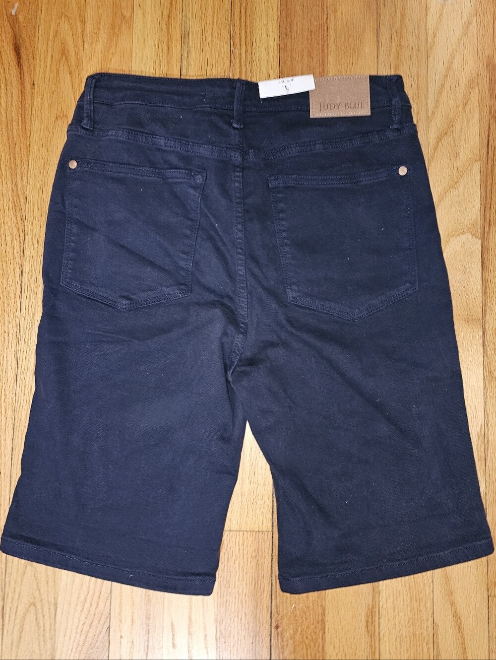 Judy Blue Dark Navy High-Waist Bermuda Shorts Large NWT - Picture 7 of 7